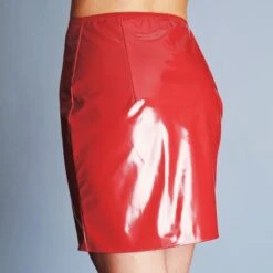 Jupe Courte Ouvrable En Vinyle - Rouge