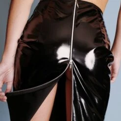 Jupe Longue Ouvrable En Vinyle -Maison Close Magasin jupe longue vinyle 03 1