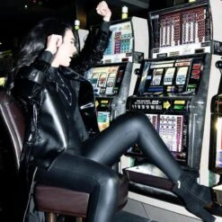 Legging En Wetlook - Vera -Maison Close Magasin legging lycra laque vera catanzaro 3