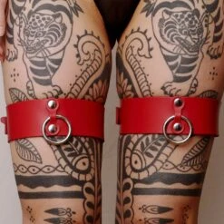 Menottes De Cuisses En Cuir - Rouge
