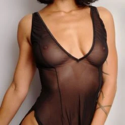 Robe Longue Fendue En Résille Transparente 6 Robe Longue Fendue En Résille Transparente -Maison Close Magasin robe longue zoom