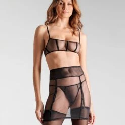 Maison Close Soutien-gorge Corset En Tulle - L'Amoureuse - Dahlia Noir -Maison Close Magasin soutien gorge corset l amoureuse dahlia 4