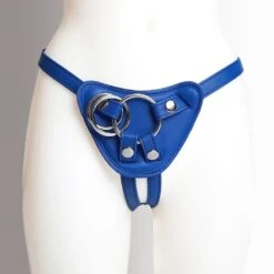 Harnais Pour Gode-ceinture Avec Plastron Amovible Et Attaches D-Ring - Cuir Souple Bleu 7 Harnais Pour Gode-ceinture Avec Plastron Amovible Et Attaches D-Ring - Cuir Souple Bleu -Maison Close Magasin strapon bleu plein doubleanneaux face