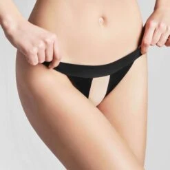 Maison Close String Ouvrable - Noir - Tapage Nocturne