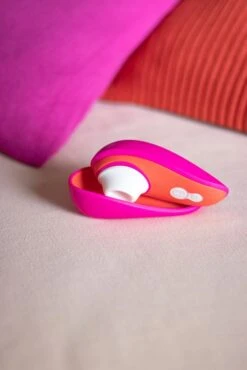 Womanizer Liberty - Lily Allen 15 Womanizer Liberty - Lily Allen -Maison Close Magasin womanizer liberty lilyallen mood 5